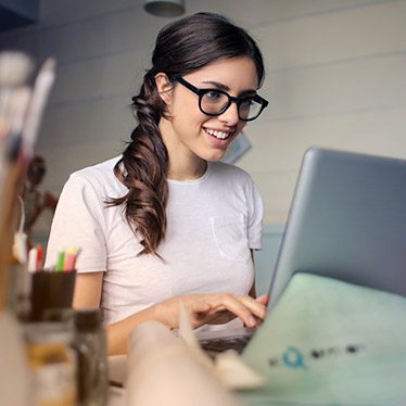 Laetitia Hernandez UI / UX Designer